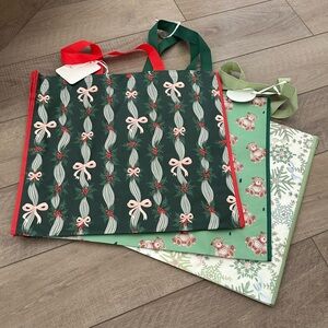 Homegoods TJMaxx Marshalls Christmas Teddy Bear & Bow, Snowflake Bags Set of 3